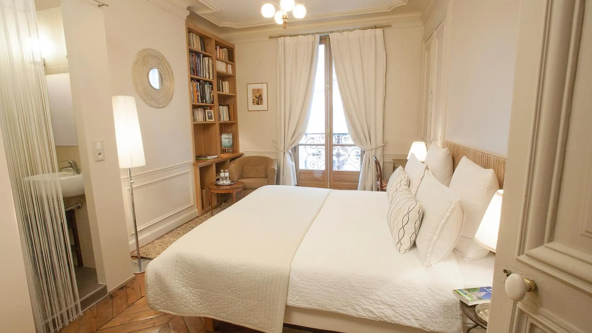 Bed & Breakfast Le85 Paris